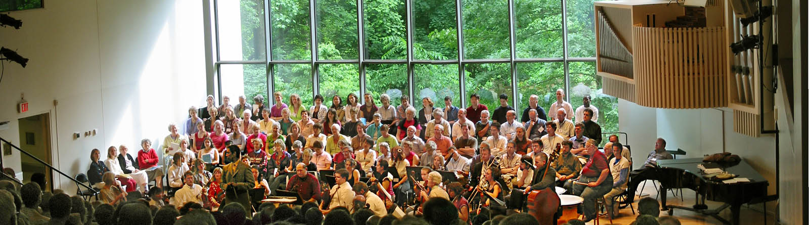 John Alston conducts the Mozart Requium, Swarthmore's Lang Music Center 2005
